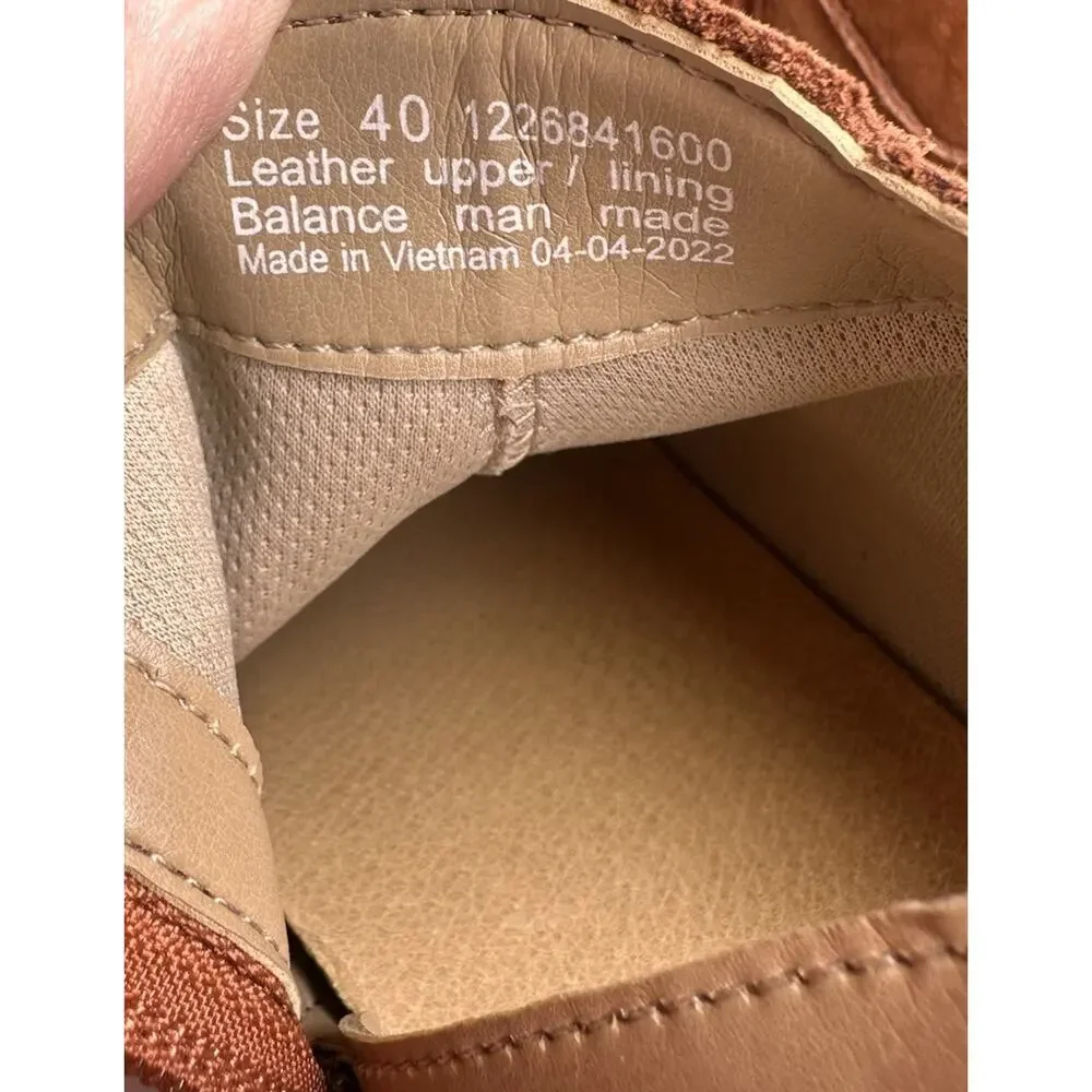 Dansko Women's Ankle Boots in Tan - Picture 5 of 15